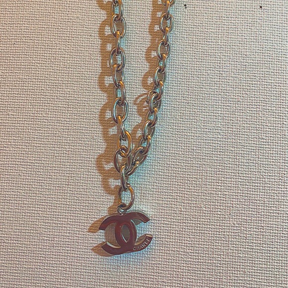 authentic signed chanel necklace